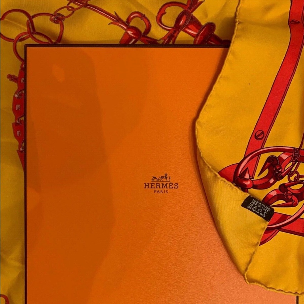 🔥 🔥 Authentic Hermes Silk scarf 90 Twill Mors Et Gourmettes w hermes box NEW - Picture 3 of 13